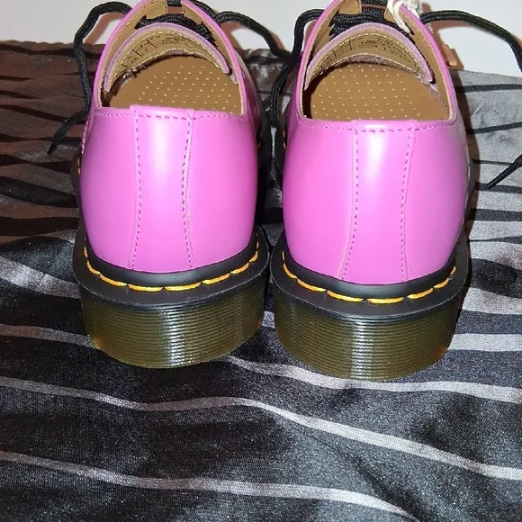 Dr. Martens Pink Flats with Black Laces - Picture 3 of 7